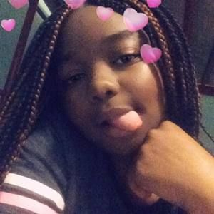 Meet your Posher, Sierra